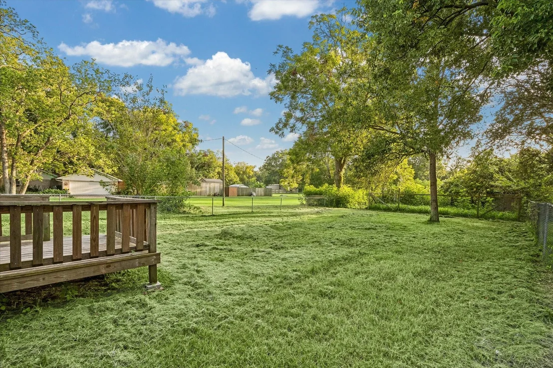 Photo of 5122 Avenue L
