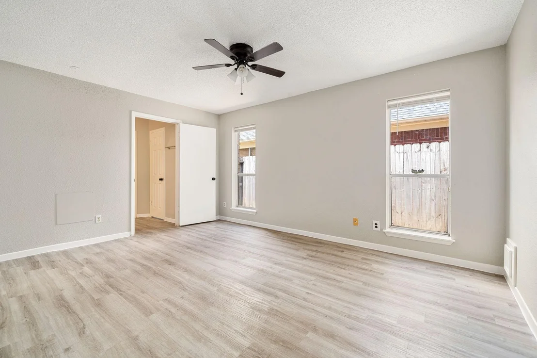 Photo of 6822 Stonewater