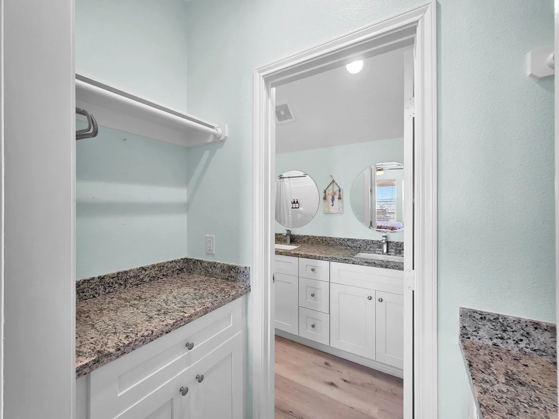 Photo of 1120 Alex Drive