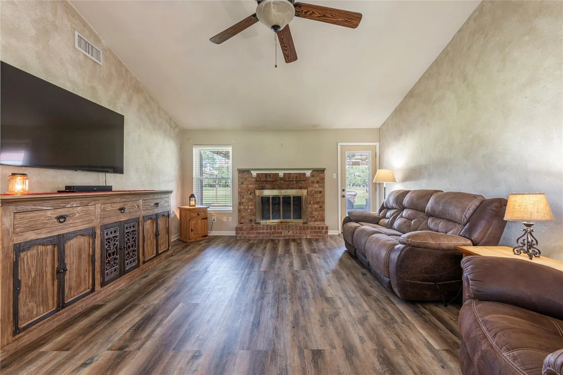 Photo of 3349 County Road 580