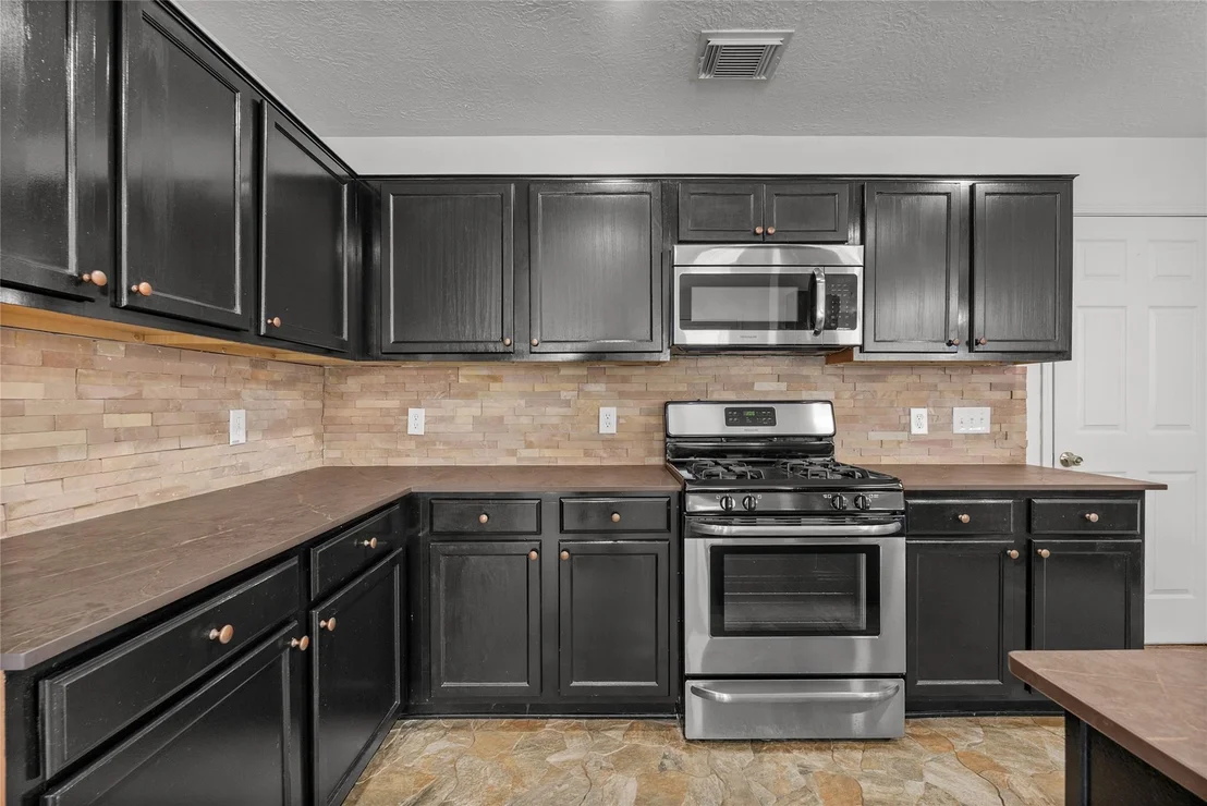 Photo of 140 Rustic Colony Lane