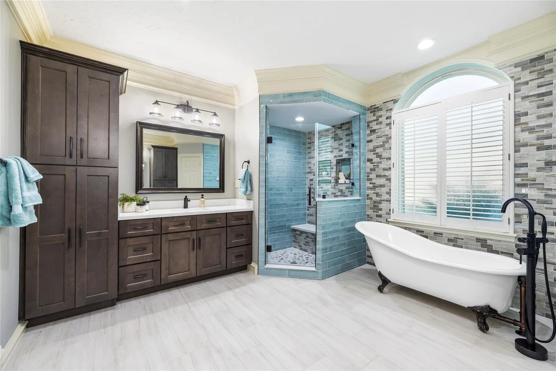 Photo of 2933 E Elm Circle