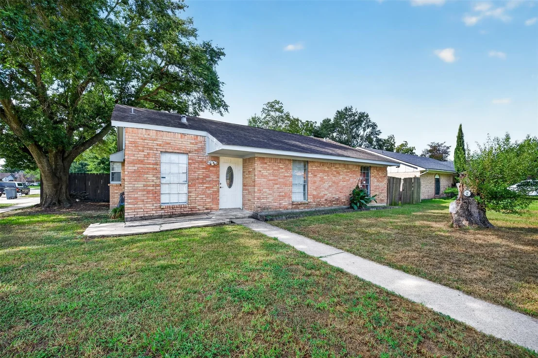 Photo of 7003 Sandswept Lane