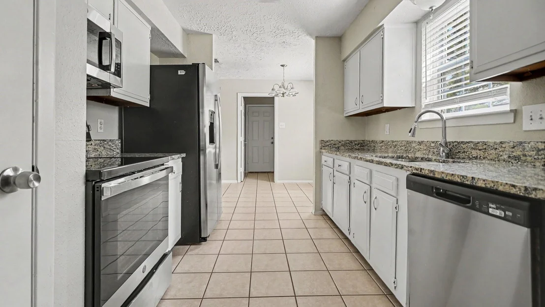 Photo of 4423 Rosegate Drive