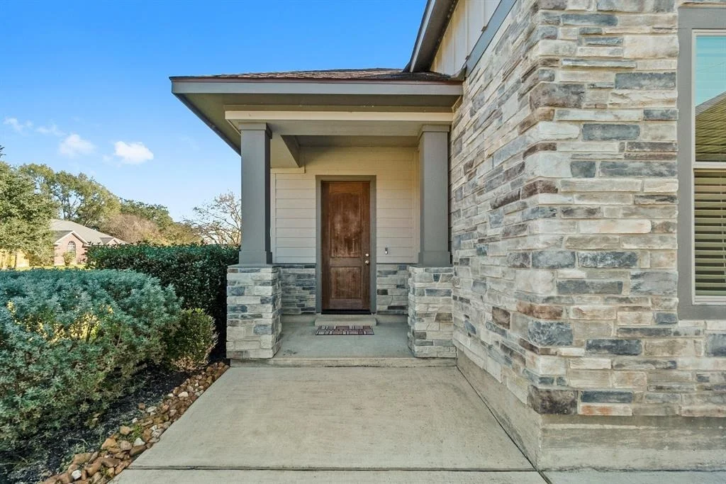 Photo of 7103 Pleasure Lake Drive