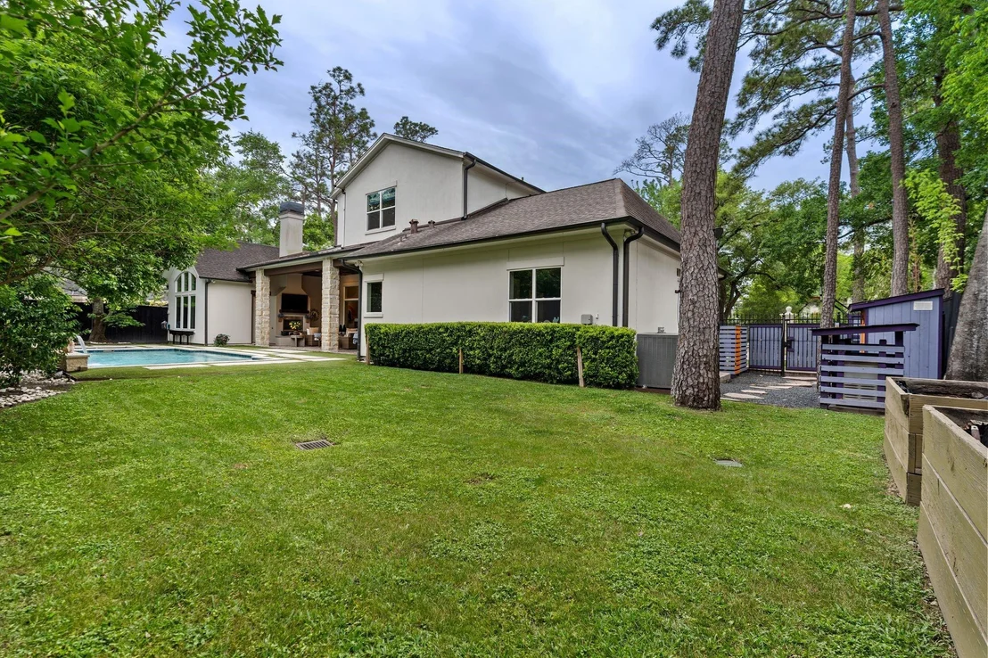 Photo of 634 Knipp Road