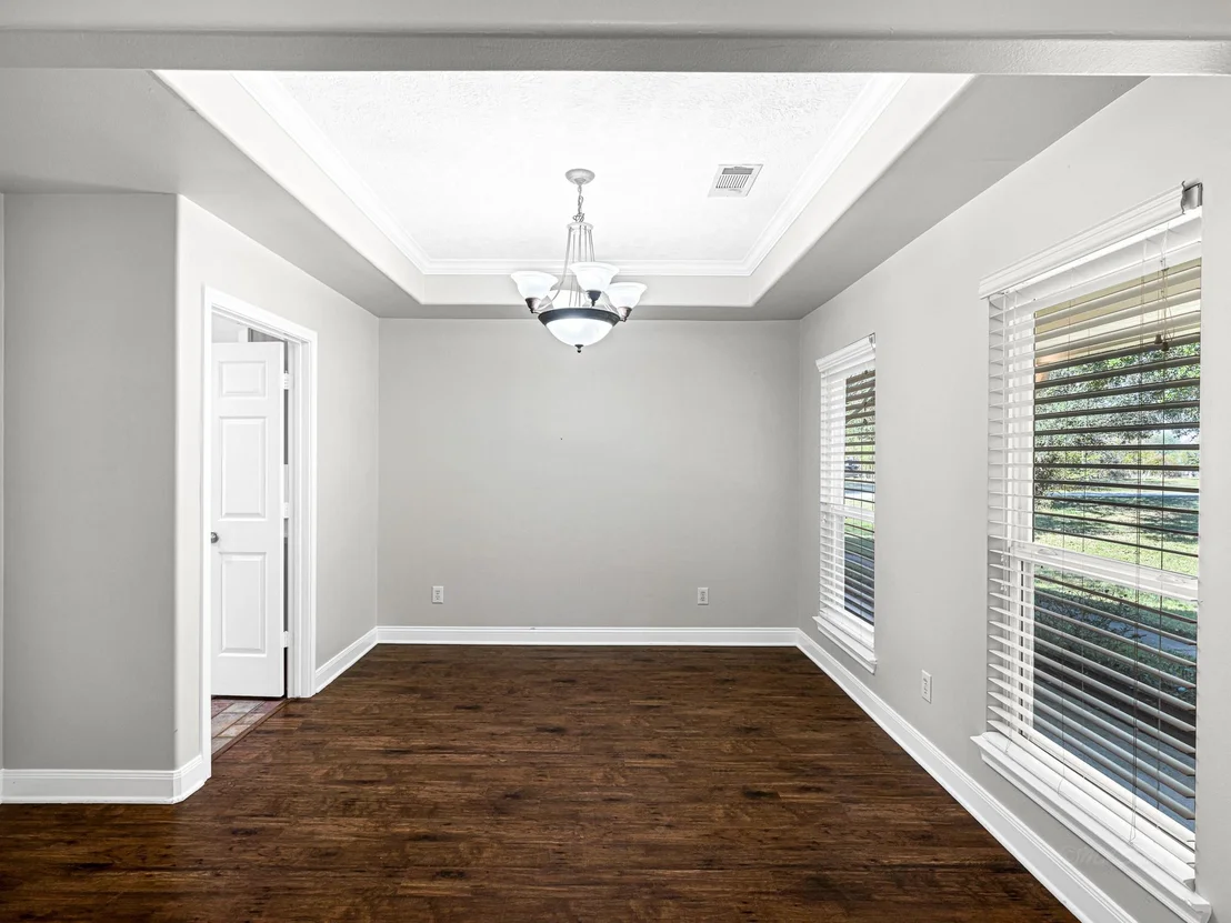 Photo of 32601 Rogers Road