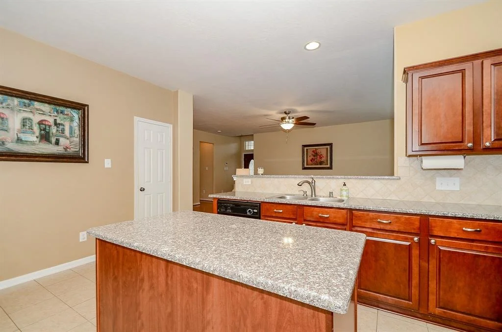 Photo of 7527 Oakleigh Drive