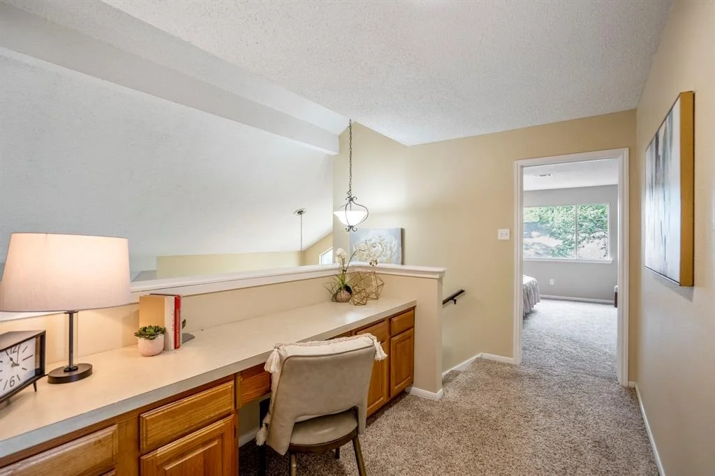 Photo of 6806 Peace River Drive