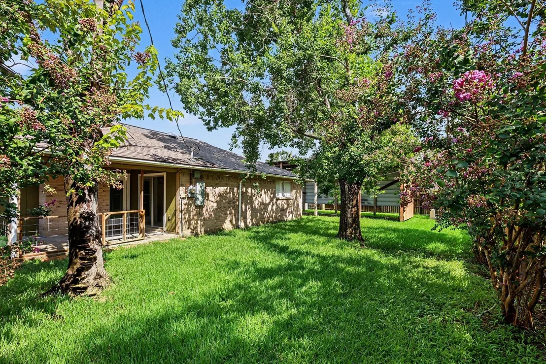Photo of 7307 Willow Oak Drive