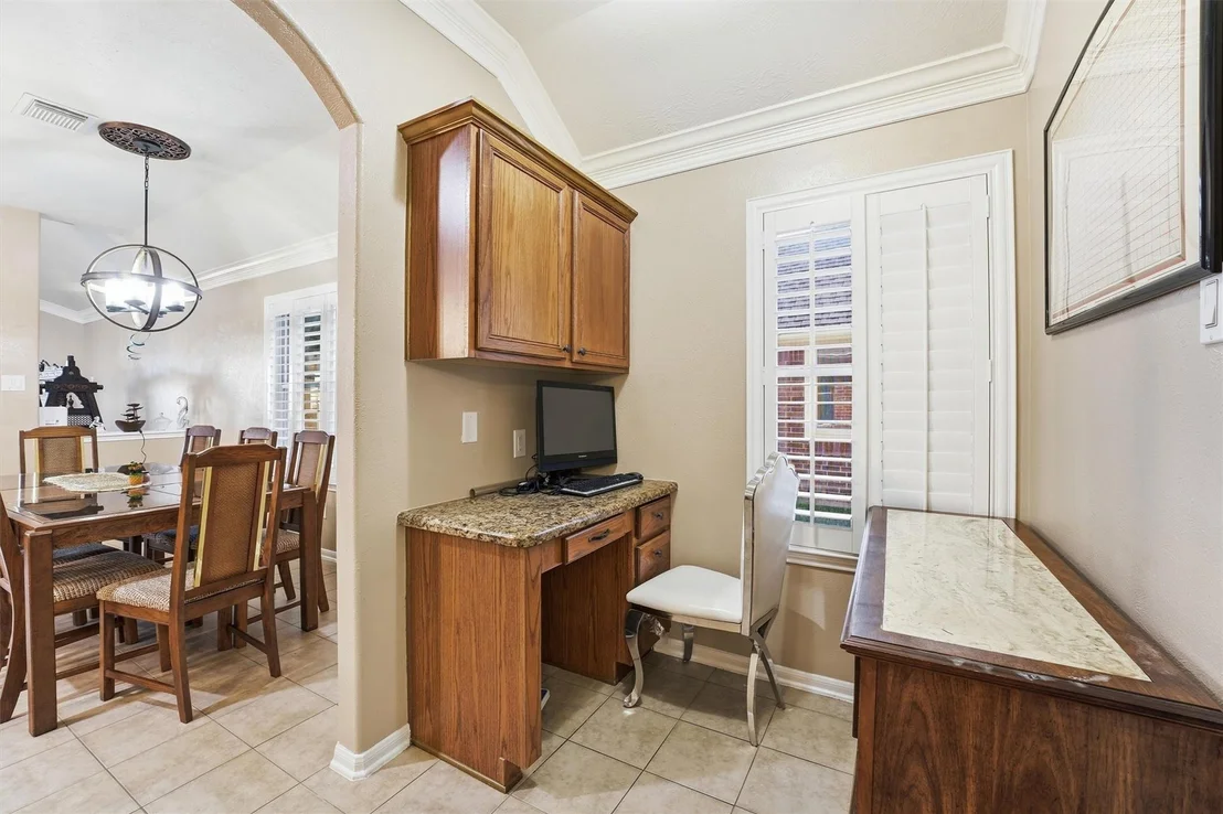 Photo of 25442 Lockspur Drive