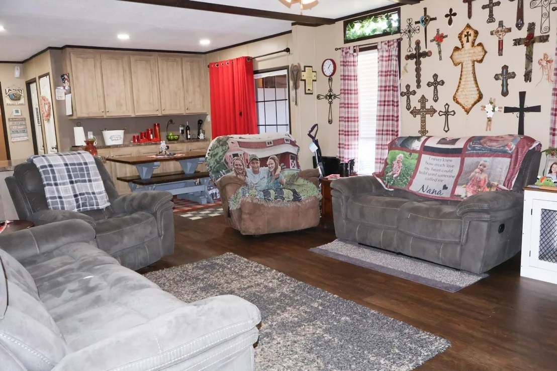 Photo of 21625 County Road 3749d