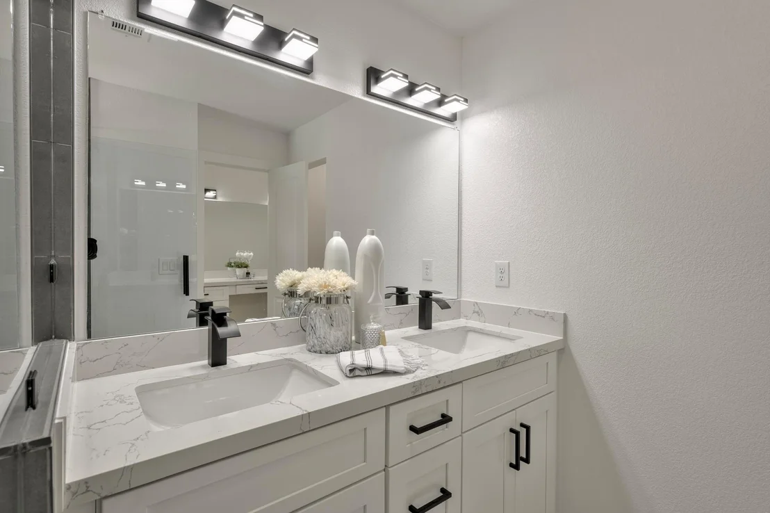 Photo of 3807 Midforest Drive