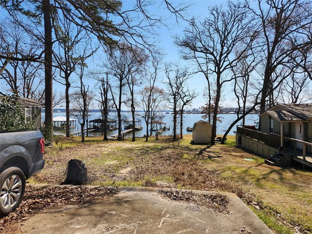 Photo of 1322 Shoreline Circle