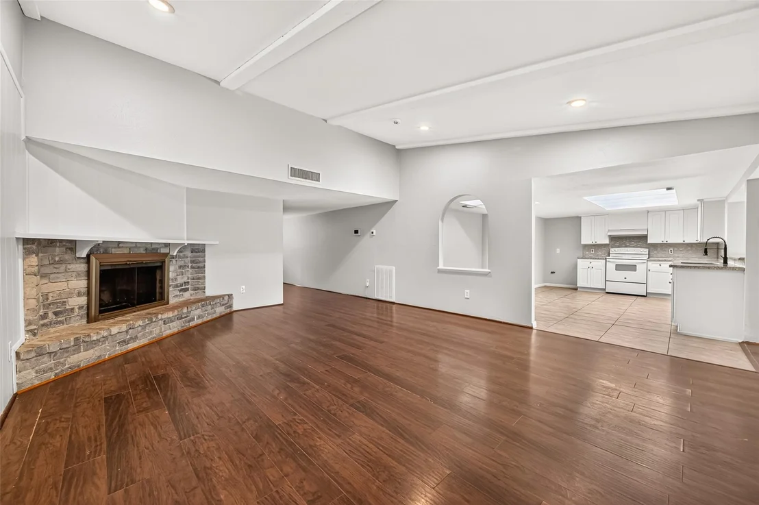 Photo of 5110 Lerwick Drive