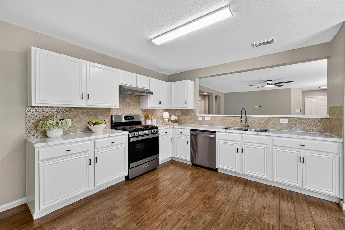 Photo of 21823 Haven Cove Lane