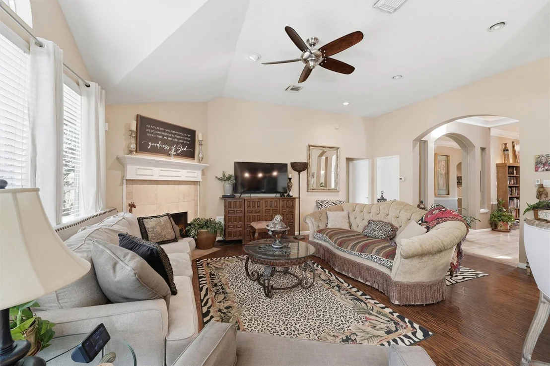 Photo of 19319 Pine Cluster Lane