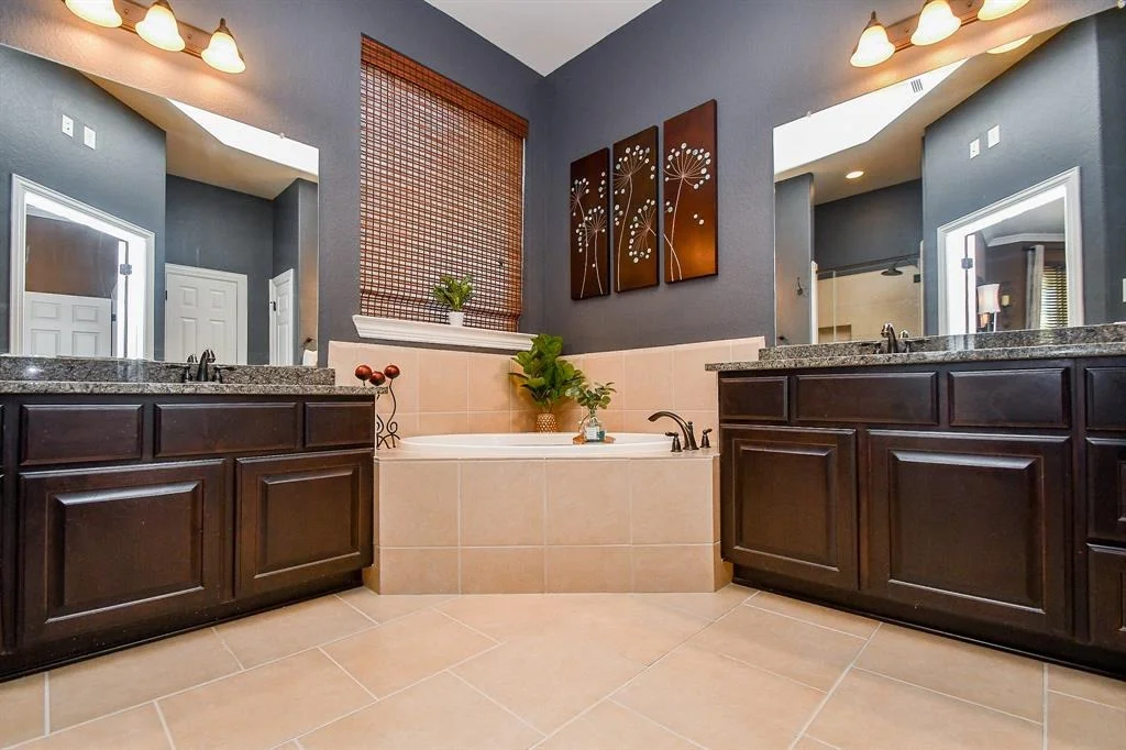 Photo of 7539 Langley Road