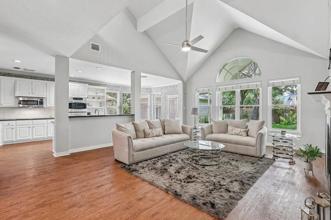 Photo of 4115 Cedar Bend Drive