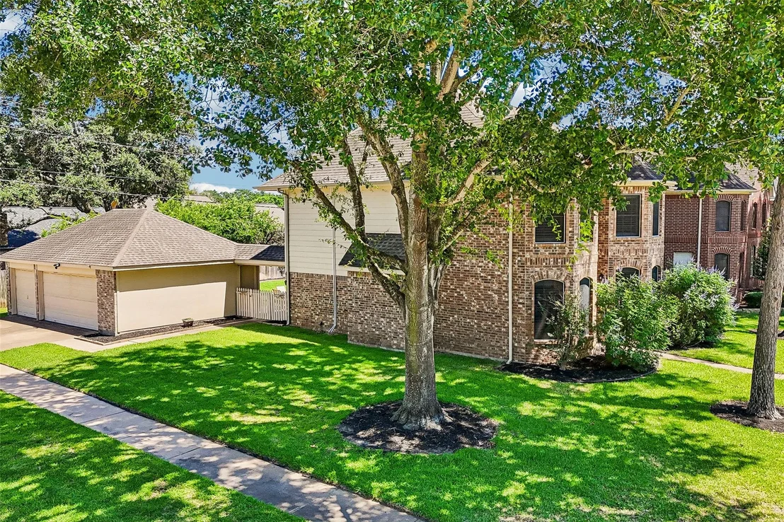 Photo of 227 Cheddington Drive