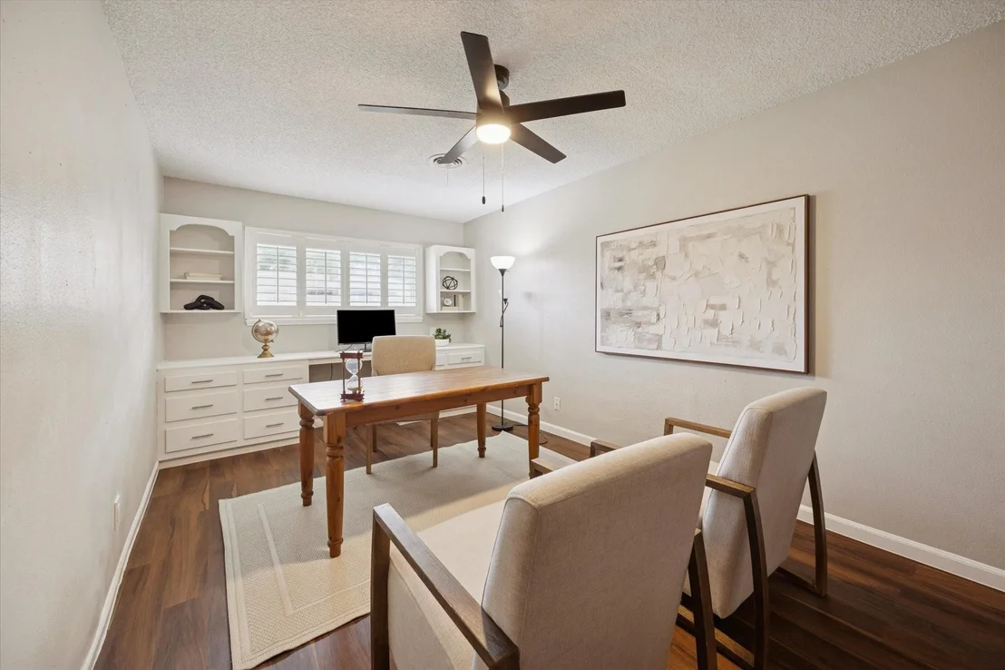 Photo of 5422 Golf Drive