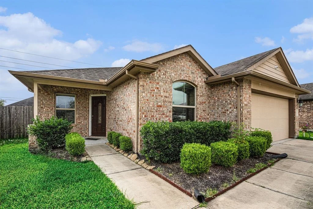 Photo of 20 Santa Clara Drive