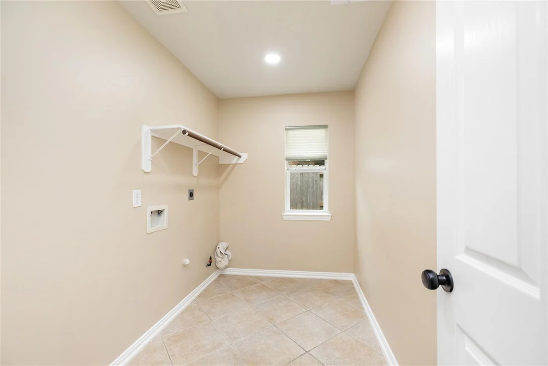Photo of 6518 Briarstone Lane
