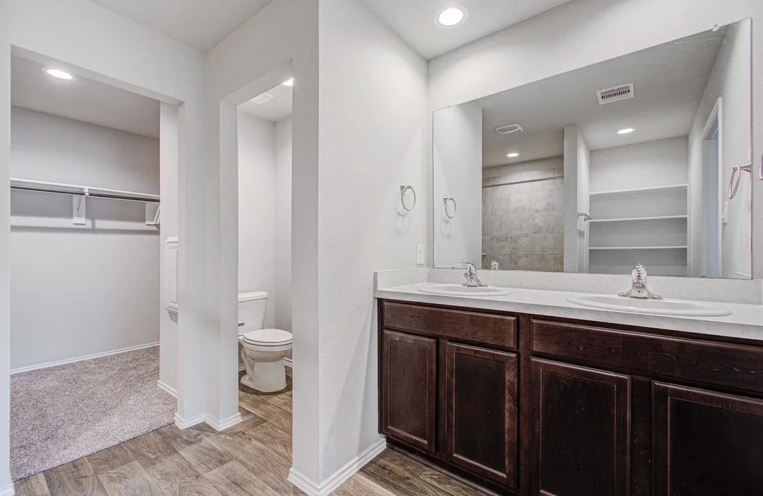 Photo of 23719 Harrow Field Lane