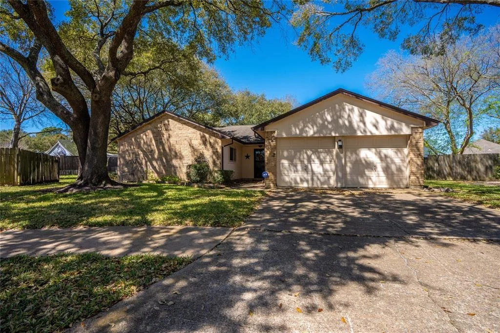 Photo of 2631 Heathergold Drive
