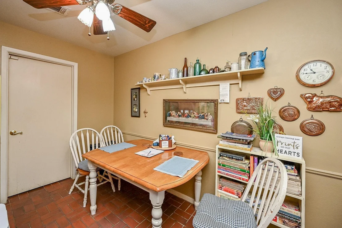 Photo of 5007 Whispering Falls Drive