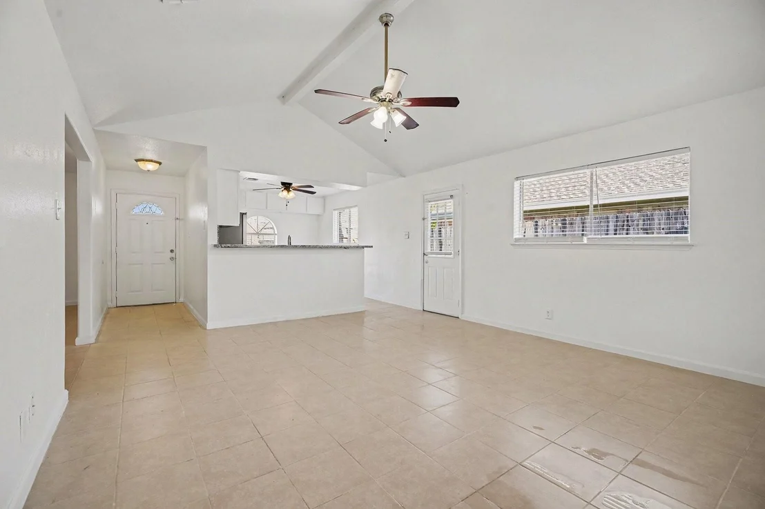 Photo of 1805 Chickadee Drive