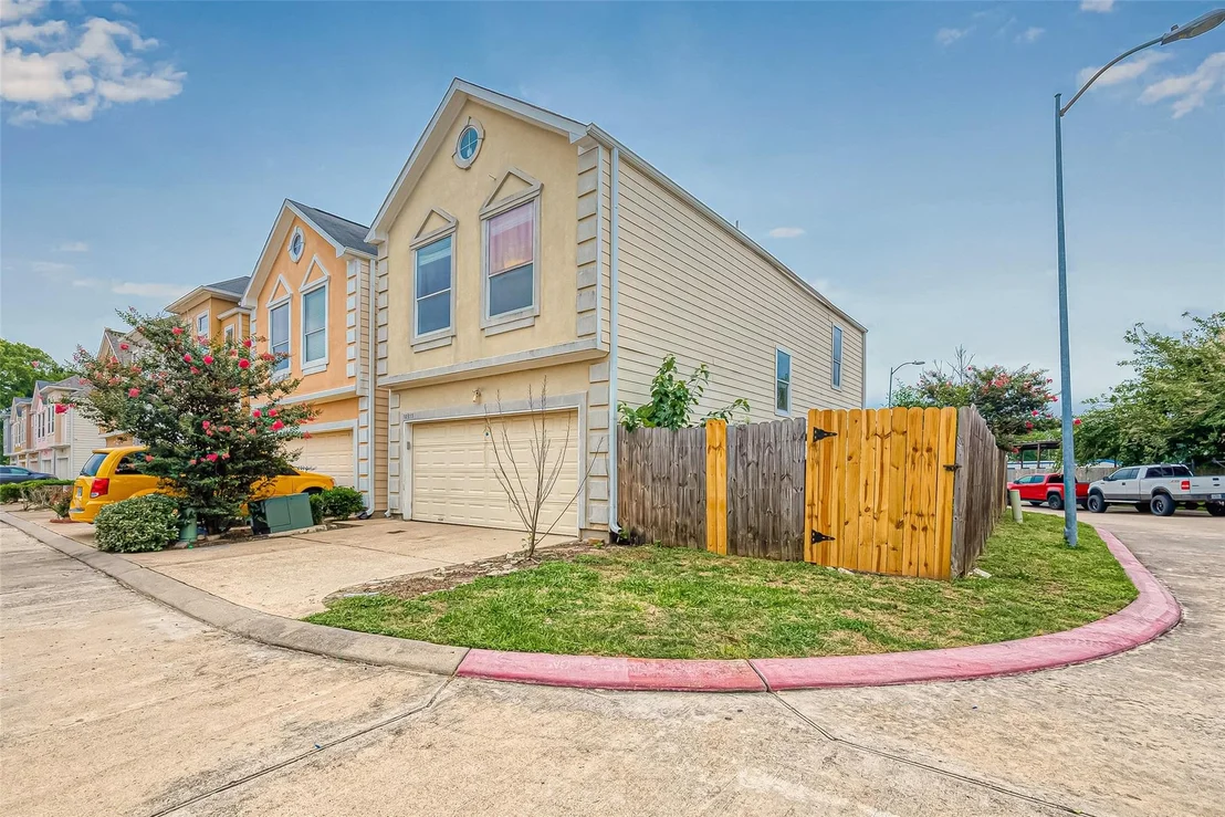 Photo of 10355 Panther Point Drive