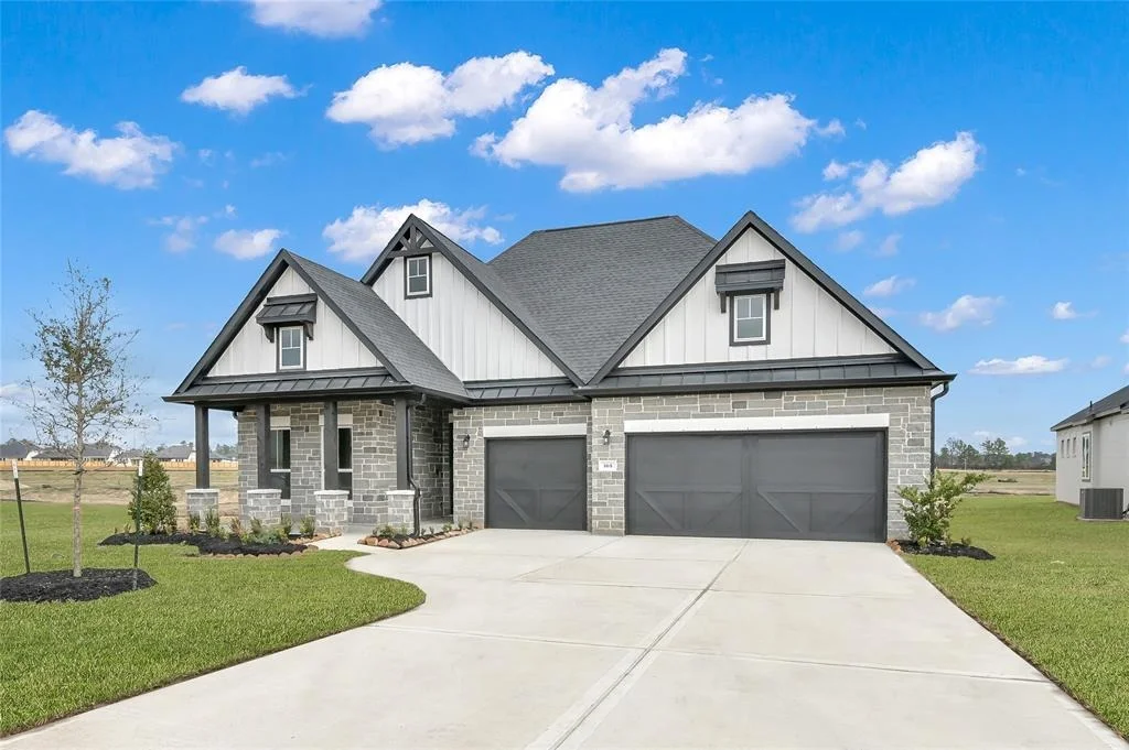 Photo of 165 Peninsula Point Drive