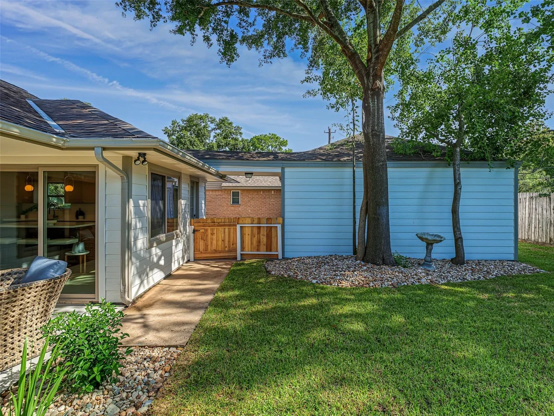 Photo of 2014 Elmgate Drive