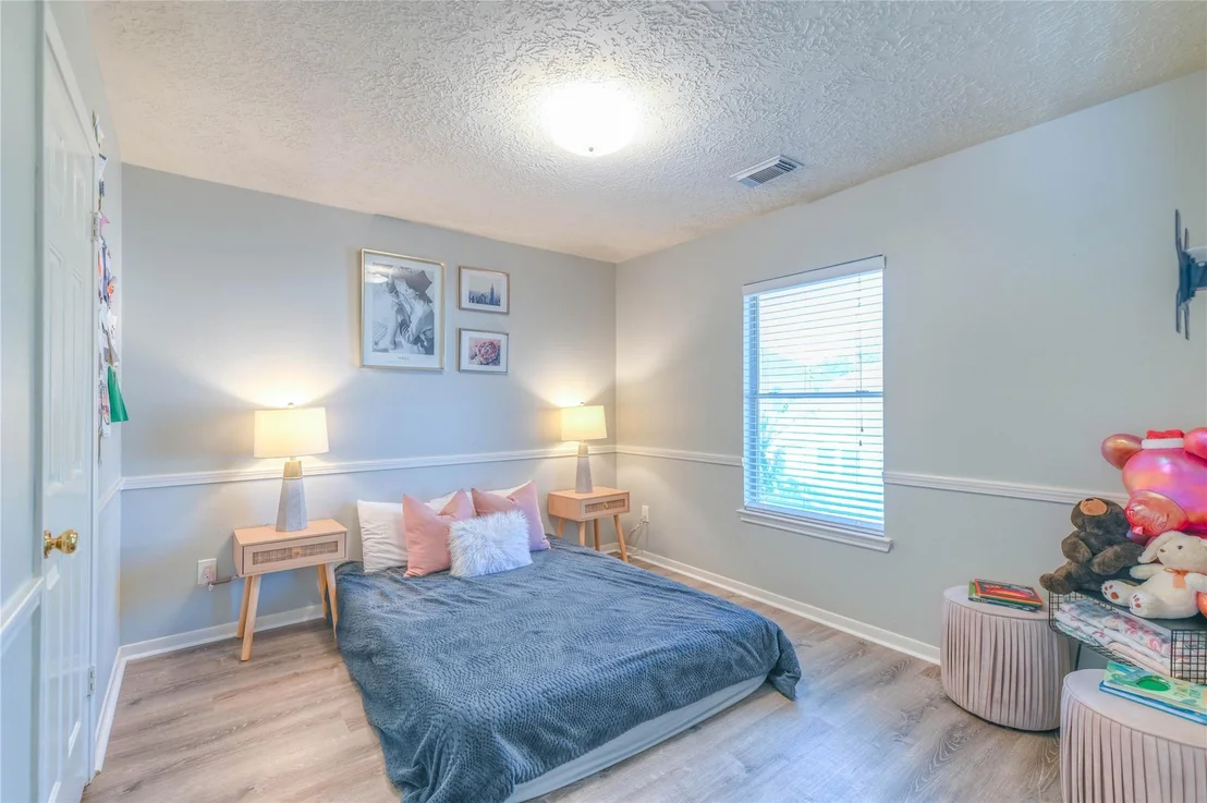 Photo of 3746 Landon Park Drive