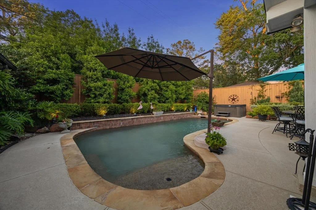 Photo of 10010 Briar Forest Drive