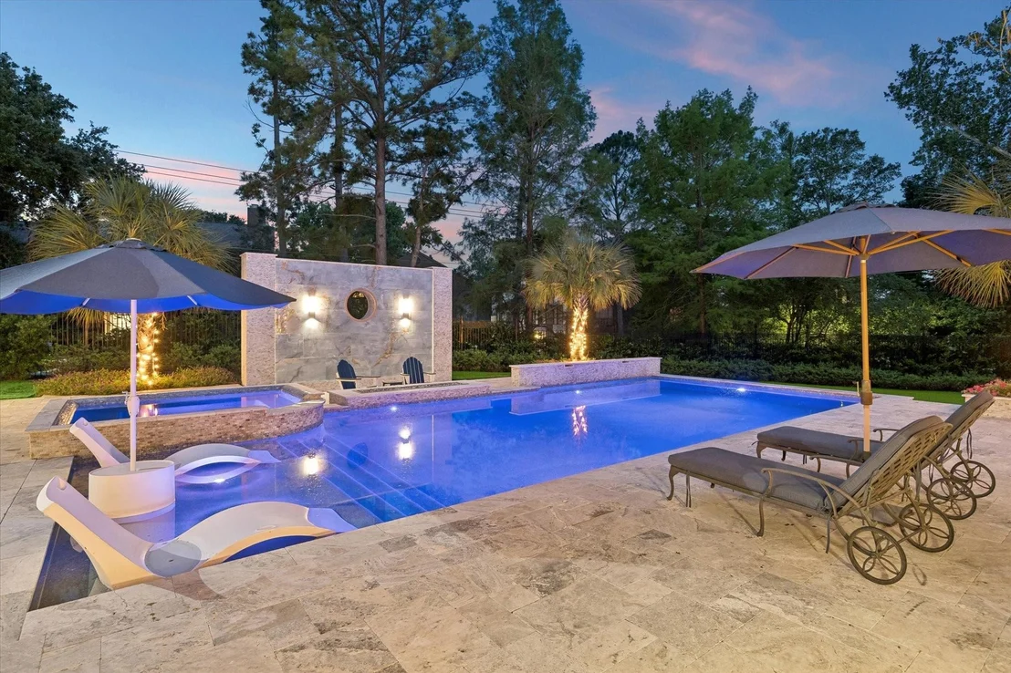 Photo of 24 Crestwood Drive