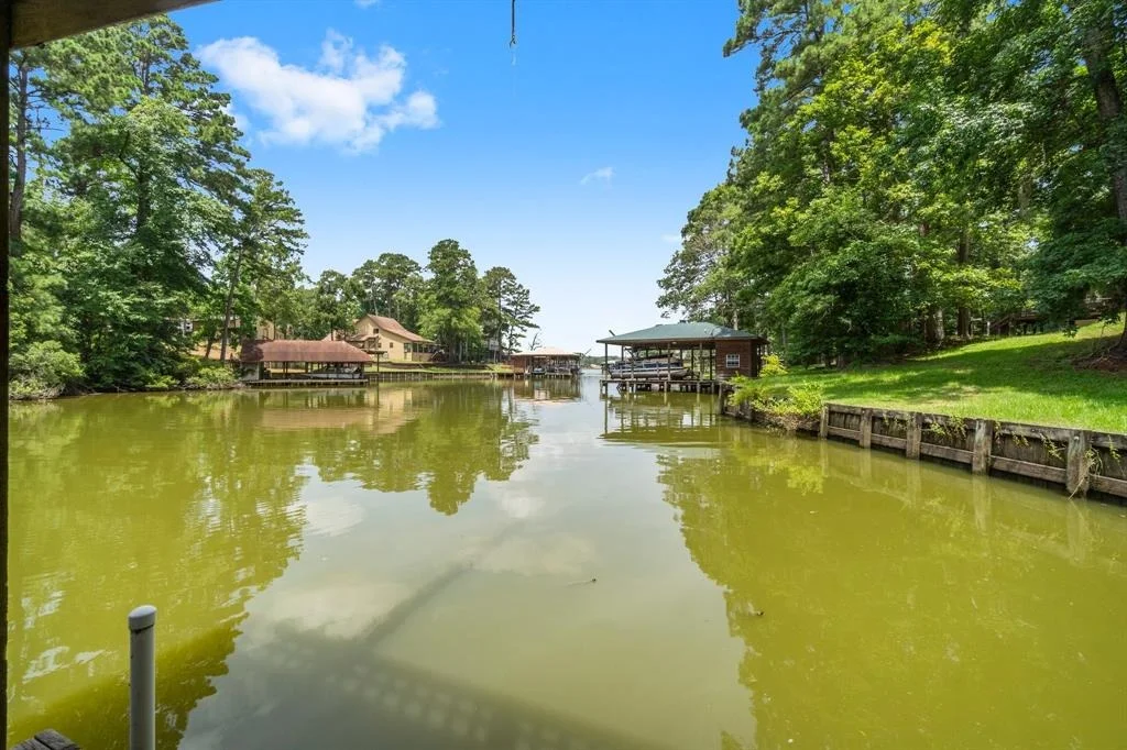 Photo of 31 N Lakeview Drive