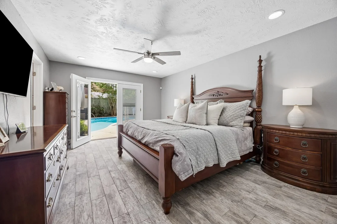 Photo of 10907 Overbrook Lane