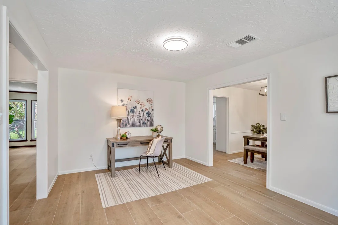 Photo of 6303 Larkmount Drive