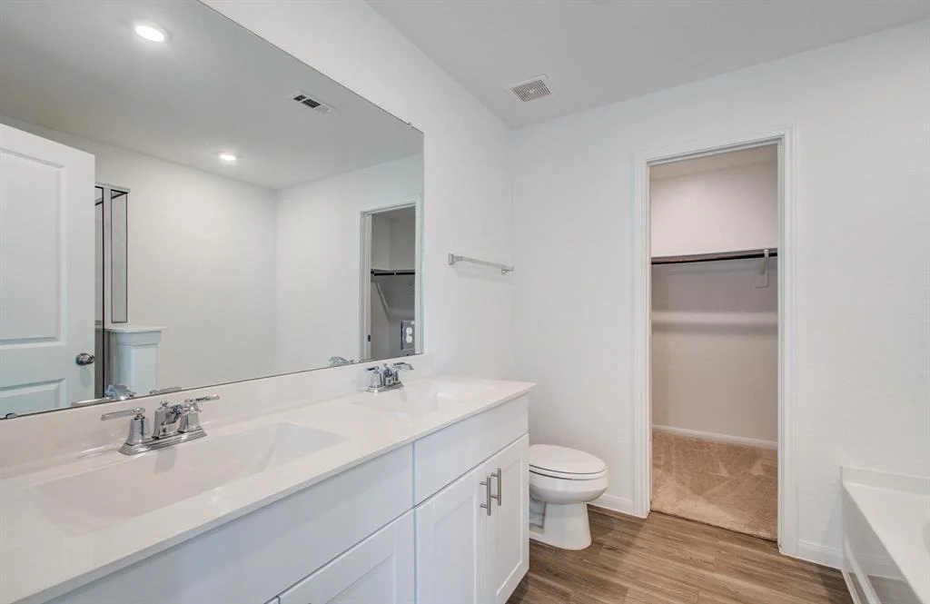 Photo of 5522 Broad Spruce Street