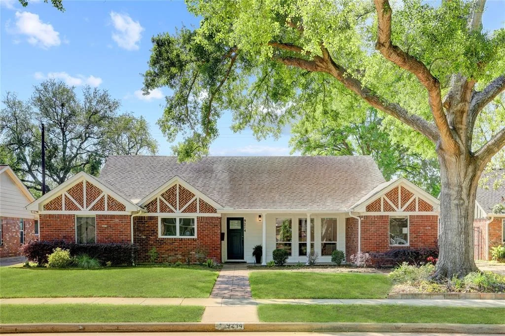 Photo of 9214 Linkmeadow Lane