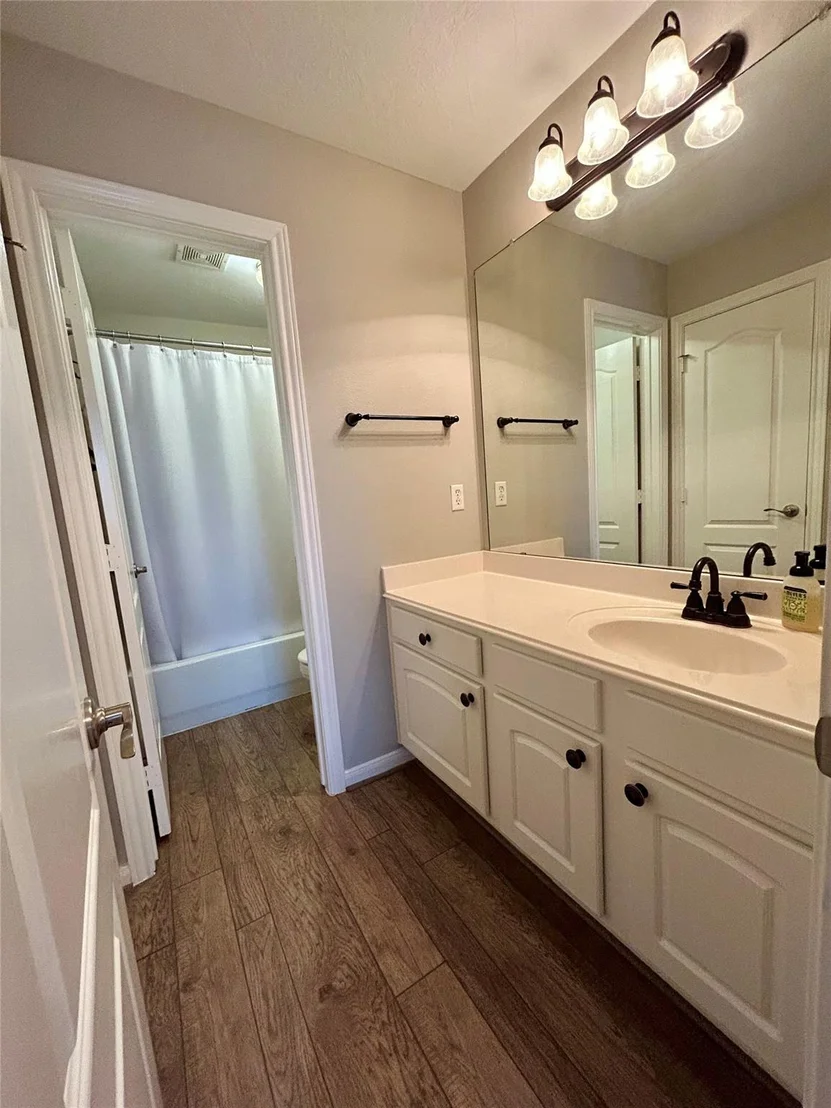 Photo of 15802 Deerpath Court