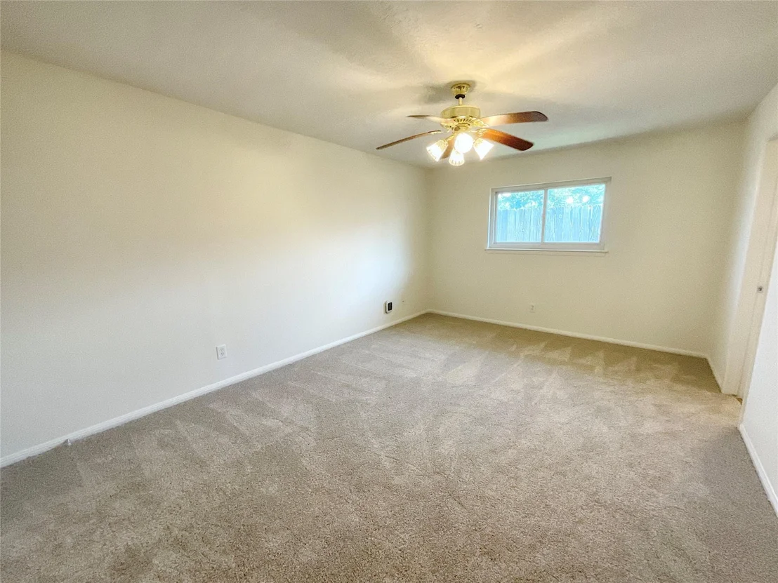 Photo of 2502 Lufkin Lane