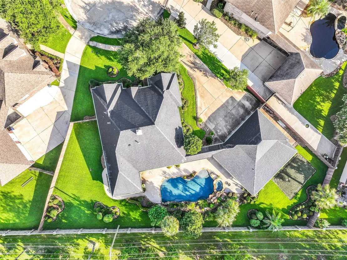 Photo of 906 High Ridge Circle