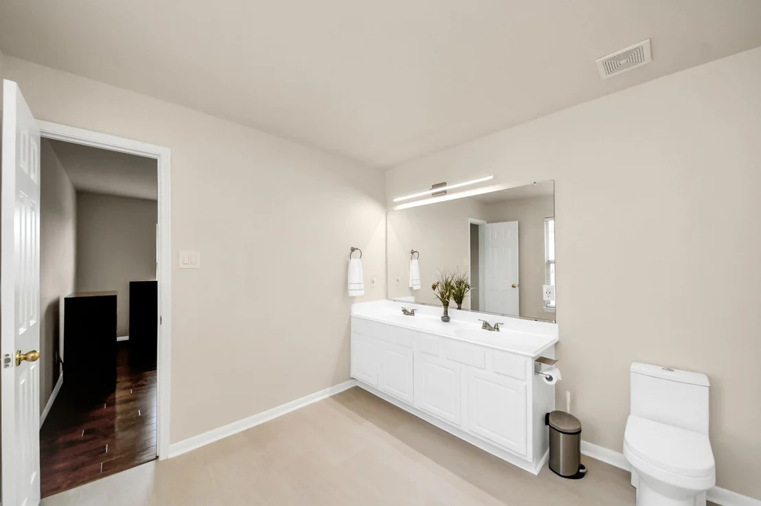 Photo of 21546 Oak Park Trails Drive
