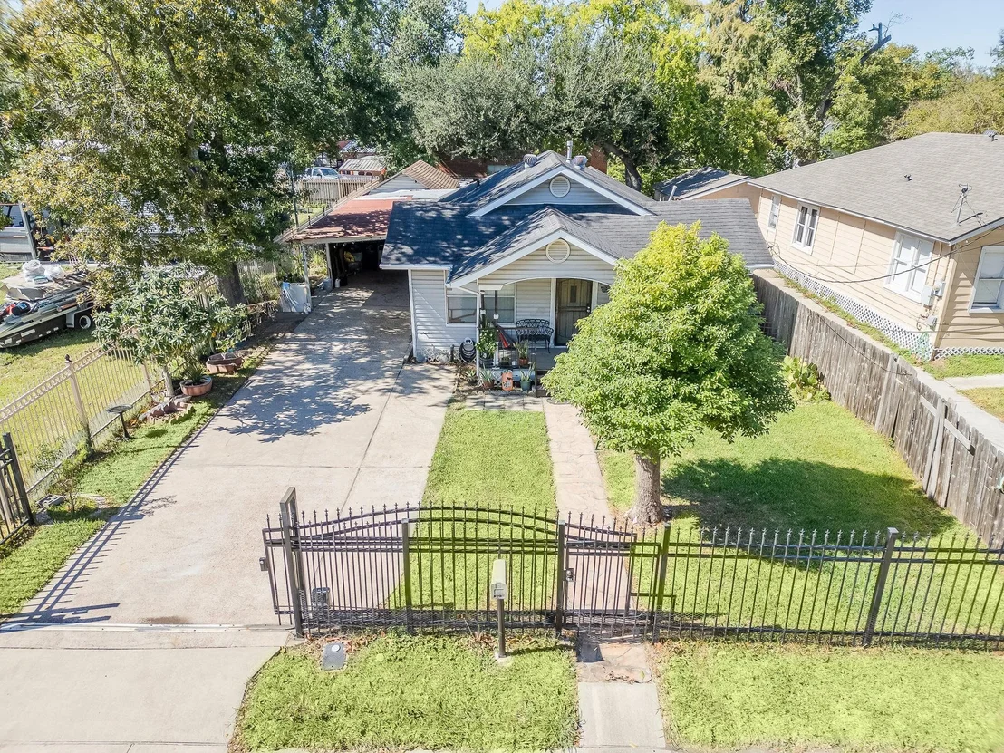 Photo of 420 Spooner Street