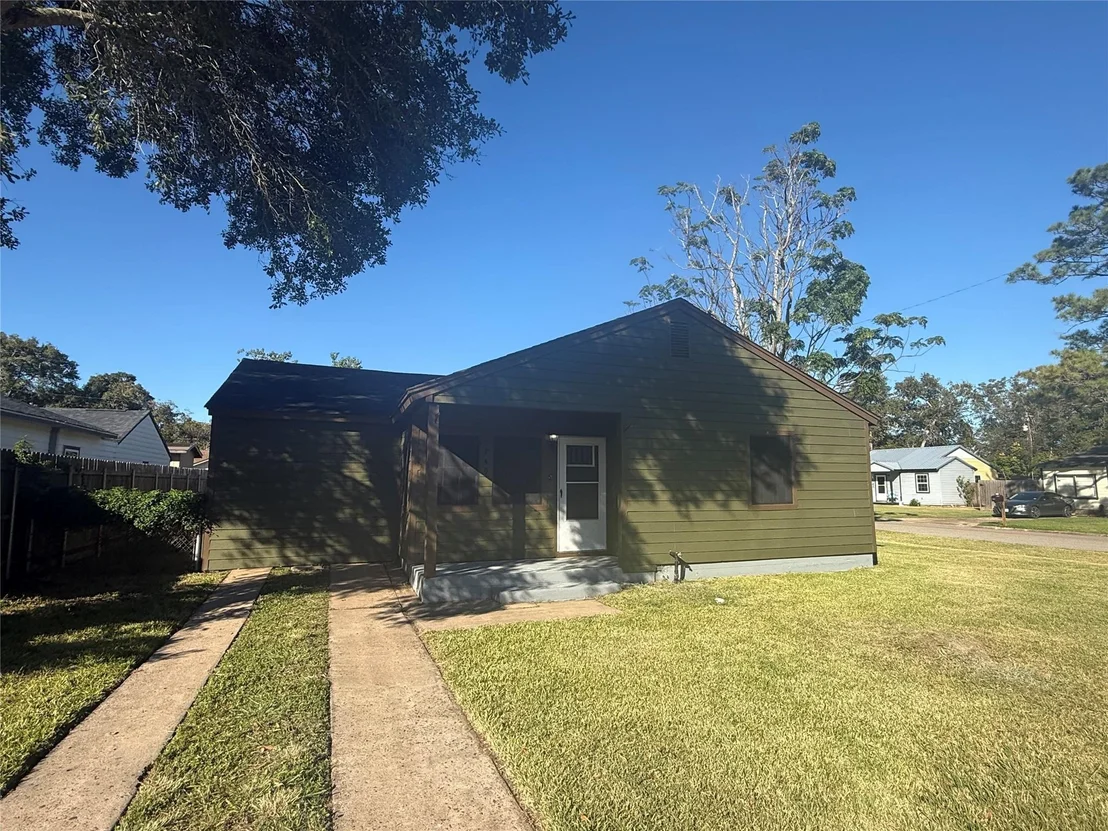 Photo of 749 Lorrain Street