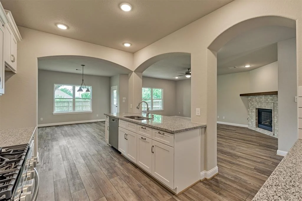 Photo of 10477 Valley Drive N