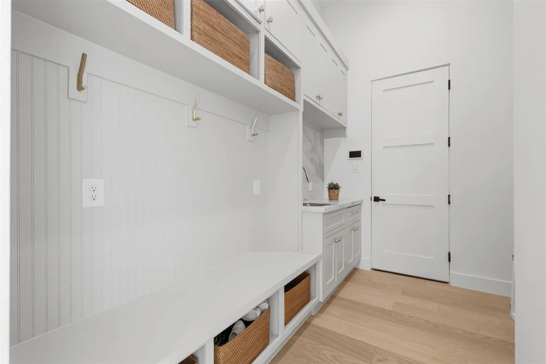 Photo of 544 Cascade Street